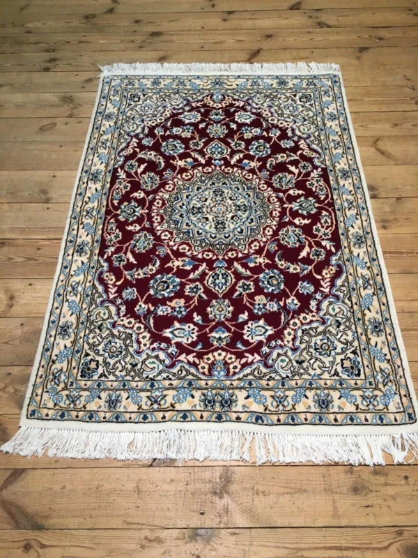 wunderschoner-perserteppich-nain-143x100-cm-400000-knoten-m-100 Persian Rug Nain 143 x 100 cm Wool Hand-knotted