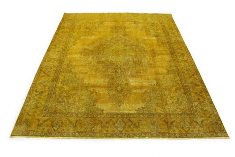 Oriental Rug from the Orient — 387 × 293 cm