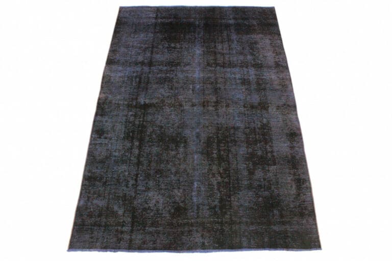 Oriental Rug — handmade, 270 × 187 cm, Wool