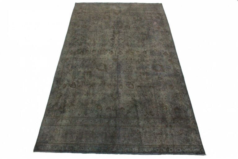 Oriental Rug from the Orient — 388 × 225 cm