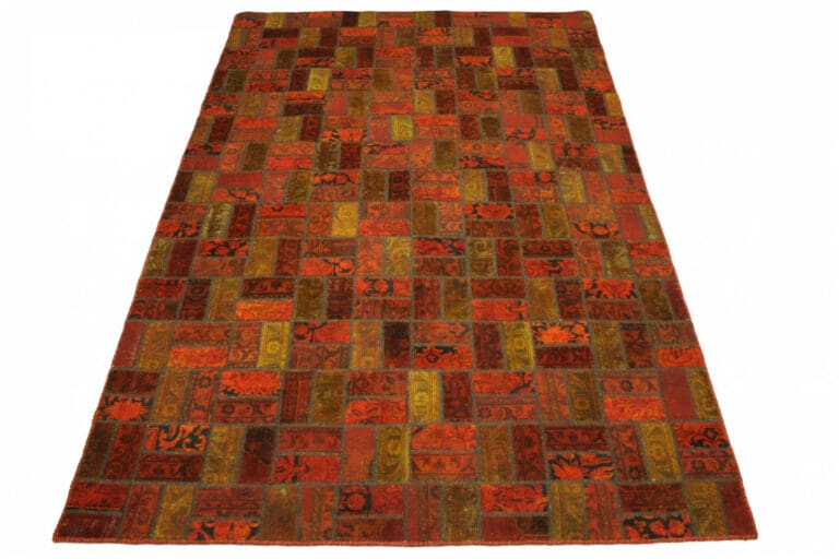 Oriental Rug from the Orient — 306 × 203 cm