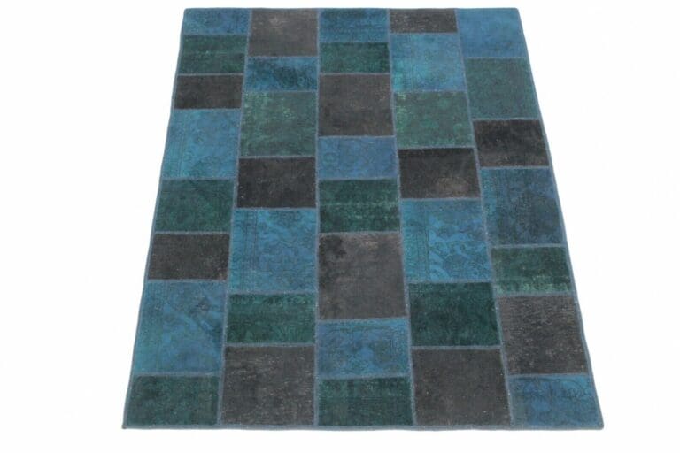 Oriental Rug — handmade, 200 × 150 cm, Wool