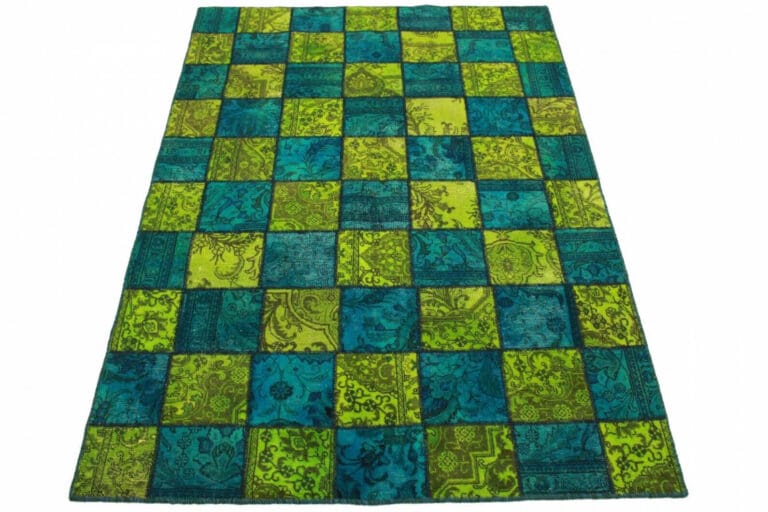 Oriental Rug from the Orient — 253 × 170 cm