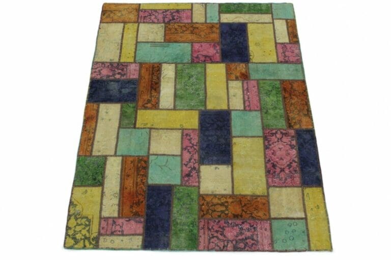 Oriental Rug from the Orient — 200 × 148 cm