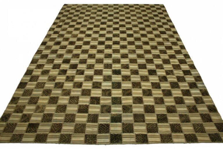 Oriental Rug — handmade, 293 × 200 cm, Wool