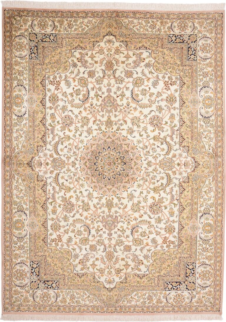 Kashmir Indian Rug 159 × 215 cm, Silk, hand-knotted