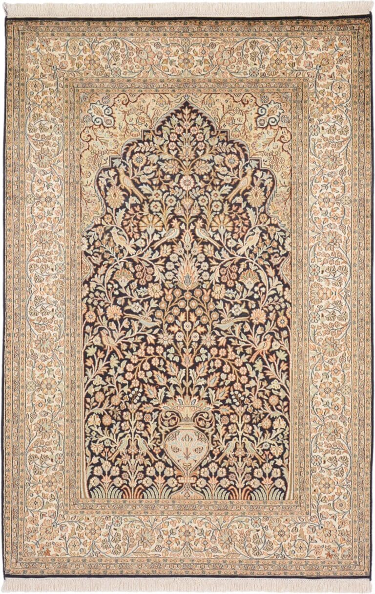 Kashmir Indian Rug — hand-knotted, 125 × 188 cm, Silk