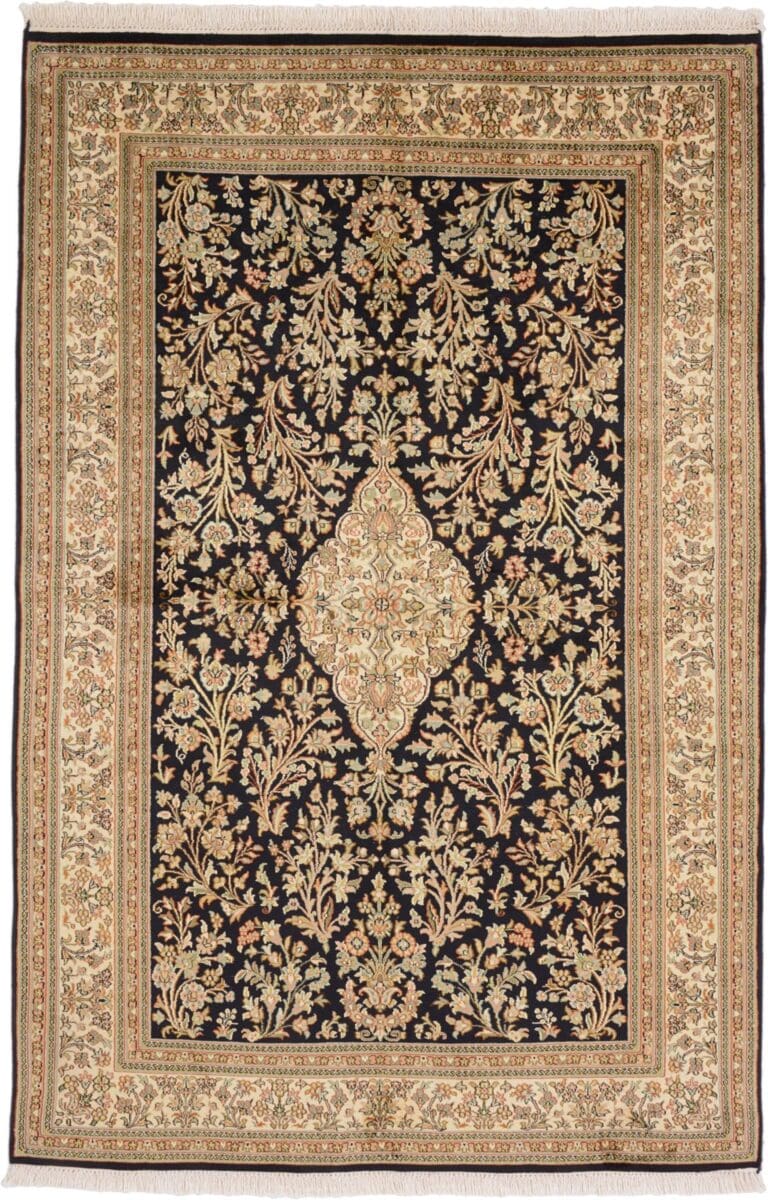 Kashmir Indian Rug — hand-knotted, 124 × 185 cm, Wool & Silk