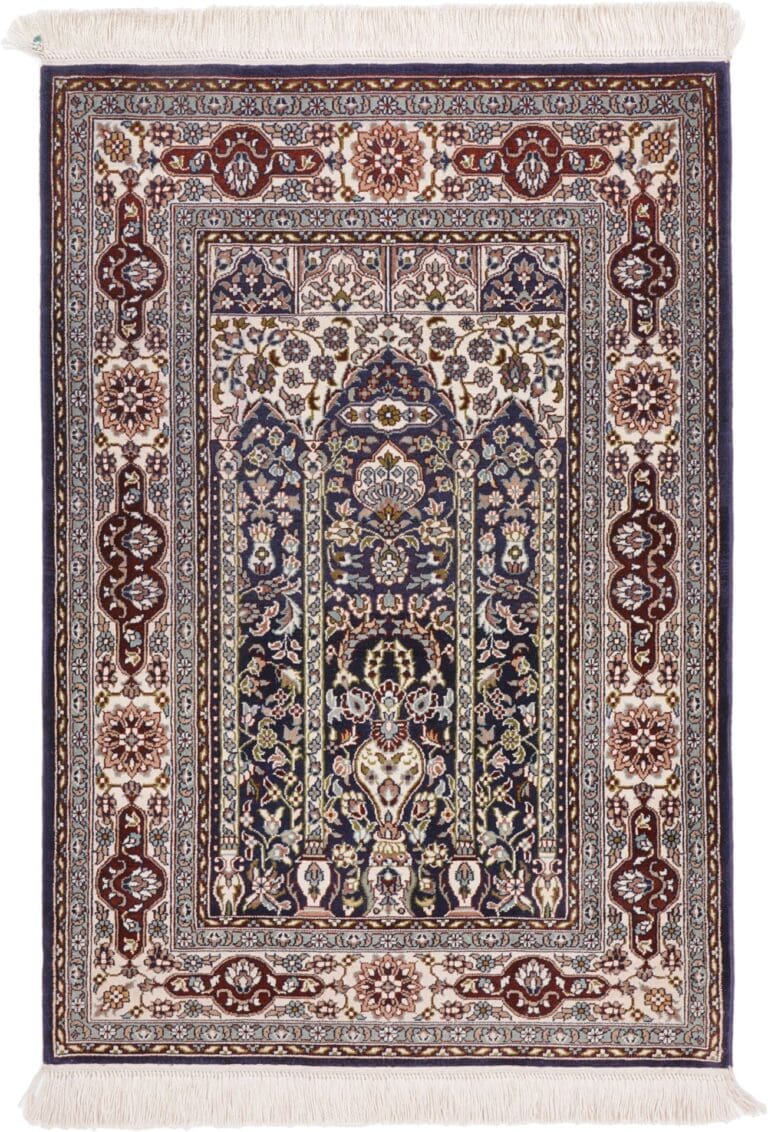 Hereke Chinese Rug — hand-knotted, 65 × 95 cm, Silk