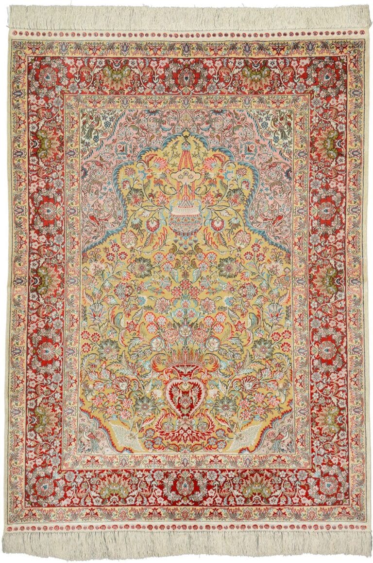 Hereke Chinese Rug — hand-knotted, 107 × 141 cm, Silk