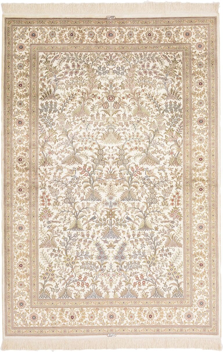 Hereke Chinese Rug 128 × 188 cm, Wool & Silk, hand-knotted