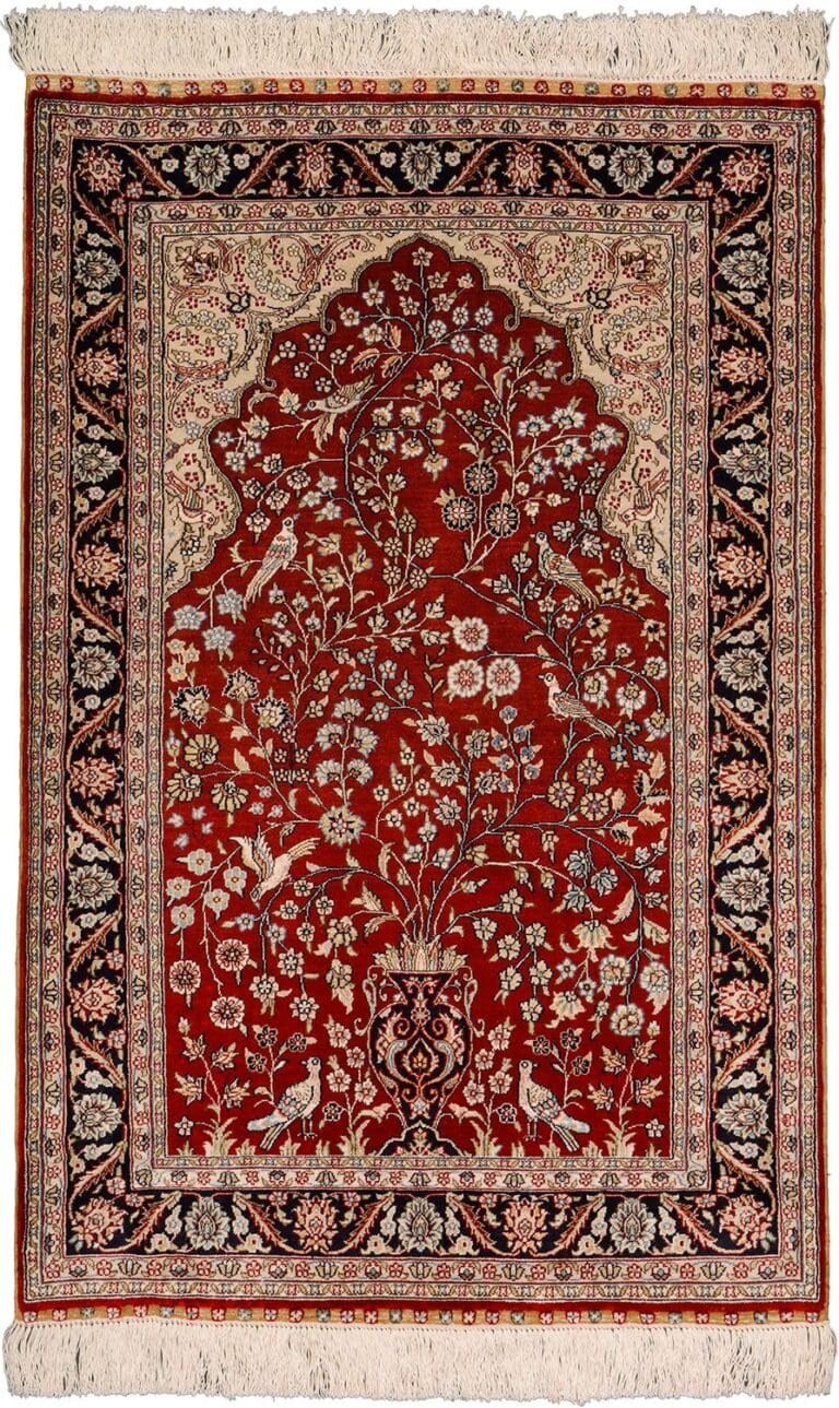 Hereke Chinese Rug 82 × 121 cm, Wool & Silk, hand-knotted