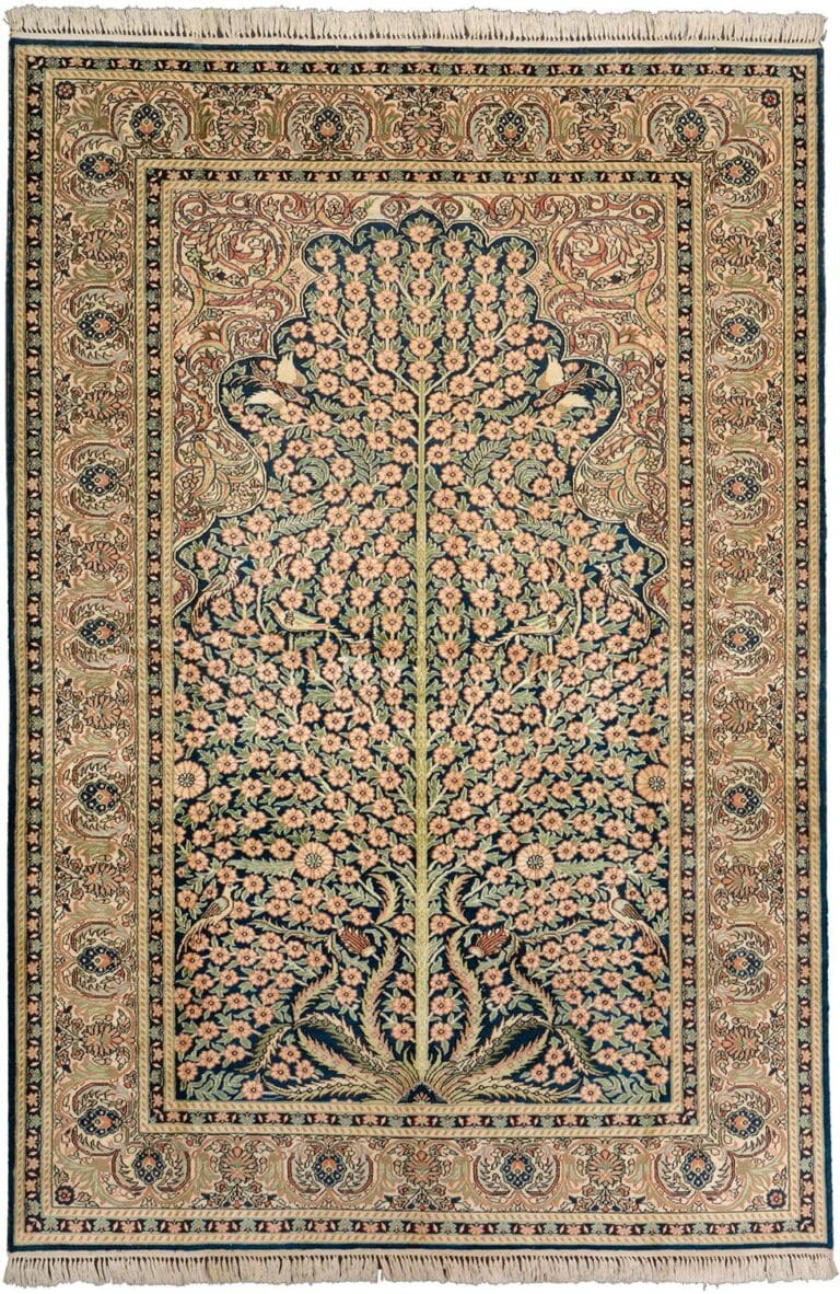 Hand-Knotted Silk Hereke Chinese Rug, 130 × 191 cm