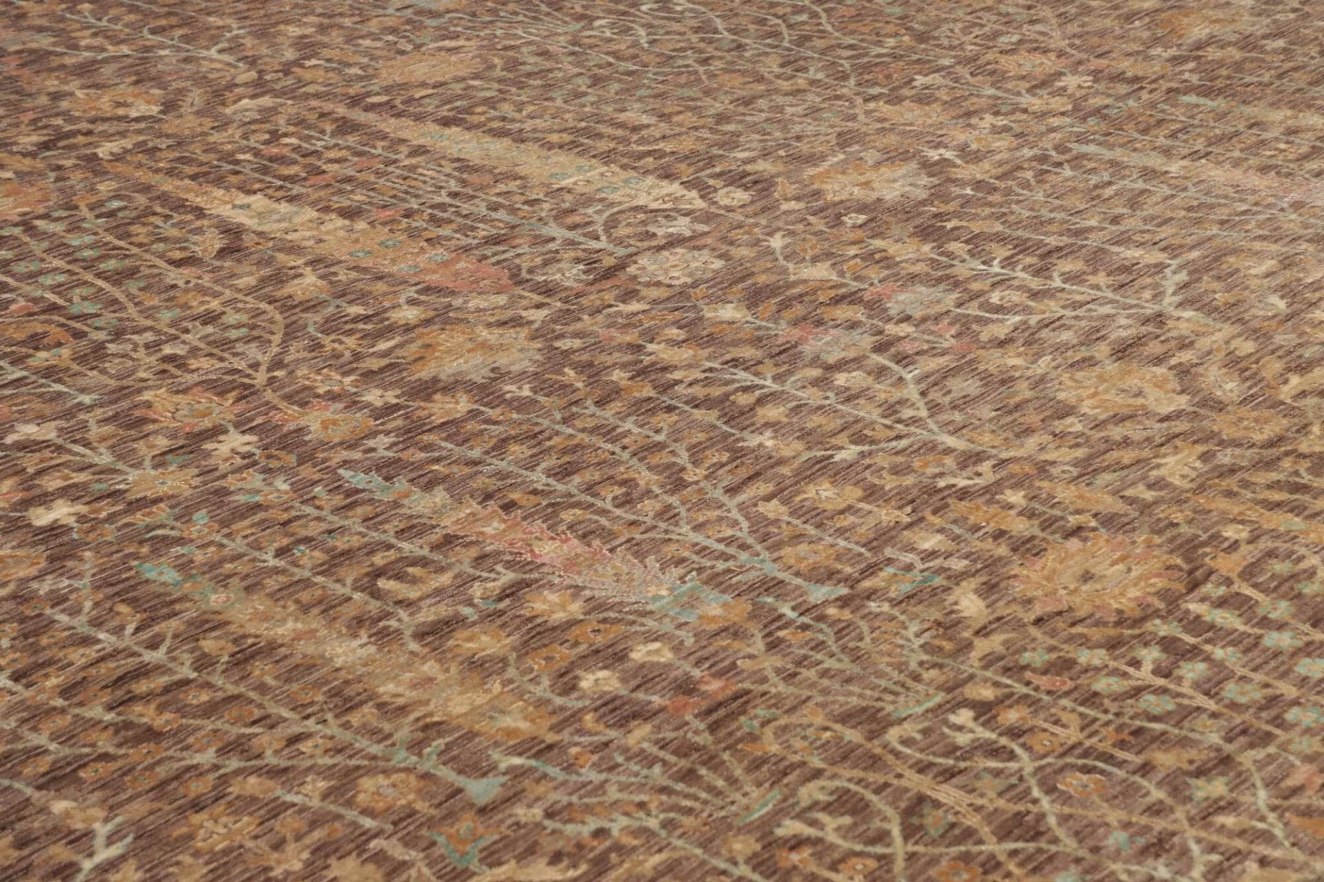Samarkand Pakistani Rug — hand-knotted, 254 × 335 cm, Wool