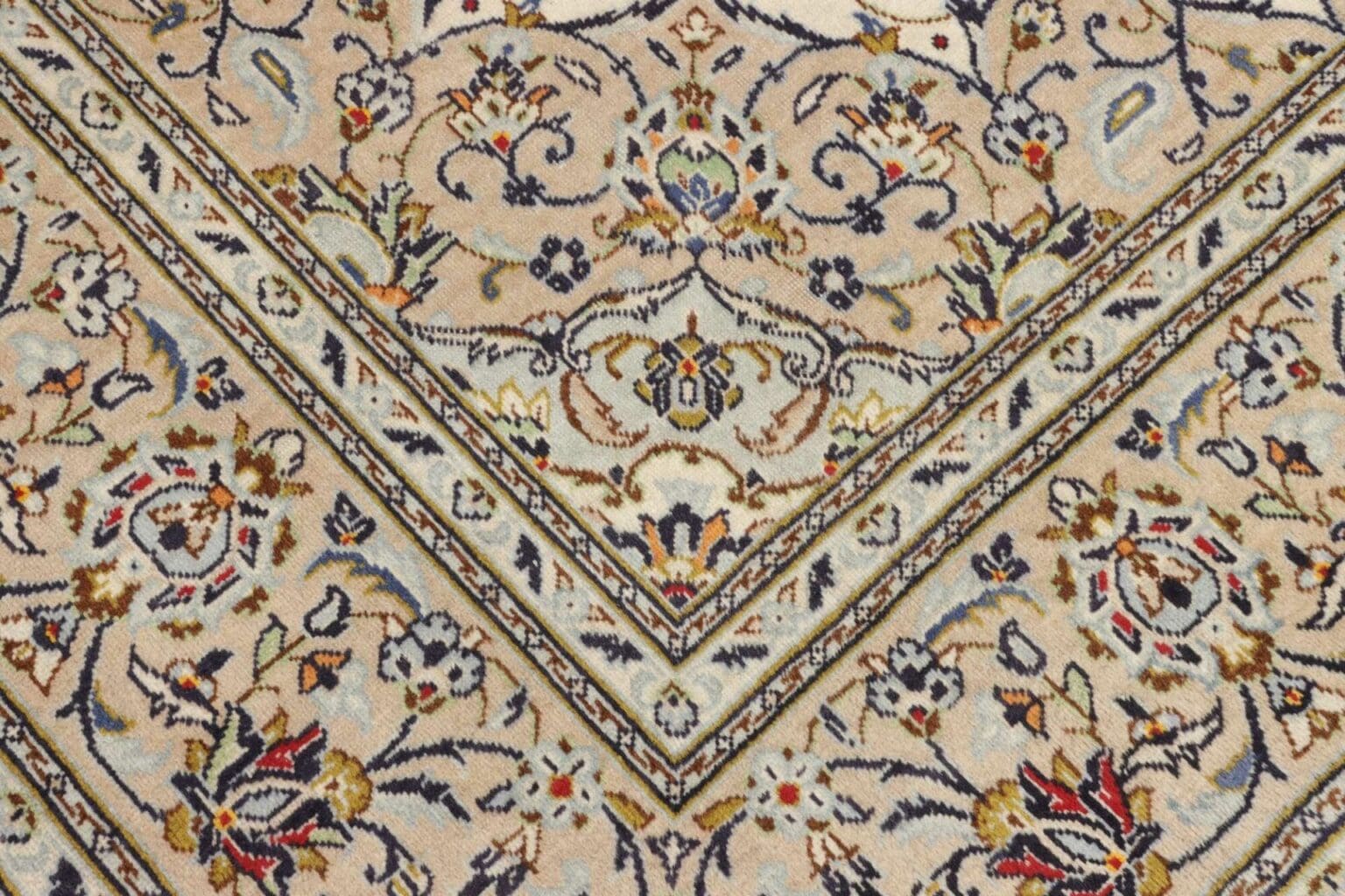 kashan-teppich-193-x-298-cm-handgeknupft-schurwolle-perserteppich-5 Kashan Persian Rug — hand-knotted, 193 × 298 cm, Wool – view 6