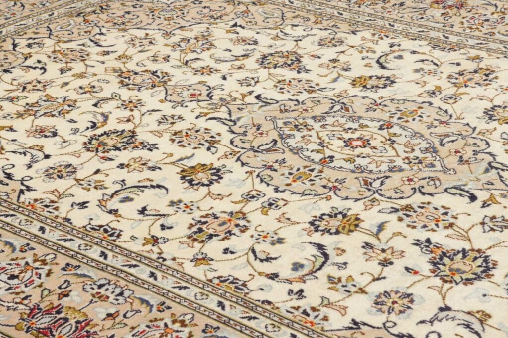 kashan-teppich-193-x-298-cm-handgeknupft-schurwolle-perserteppich-6 Kashan Persian Rug — hand-knotted, 193 × 298 cm, Wool – view 7