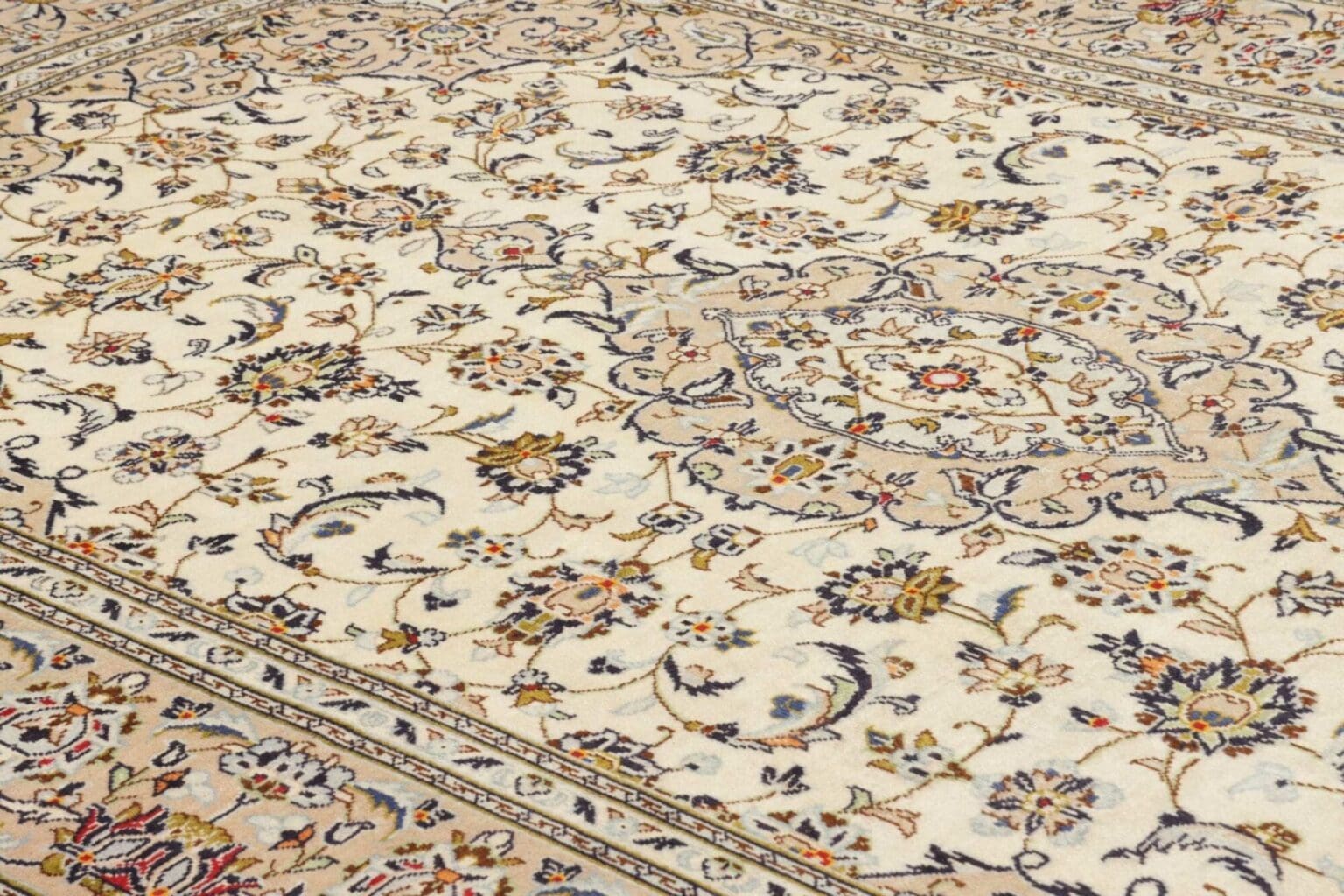 kashan-teppich-193-x-298-cm-handgeknupft-schurwolle-perserteppich-6 Kashan Persian Rug — hand-knotted, 193 × 298 cm, Wool – view 7