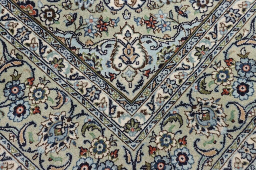 Kashan Persian Rug — hand-knotted, 199 × 297 cm, Wool – view 6