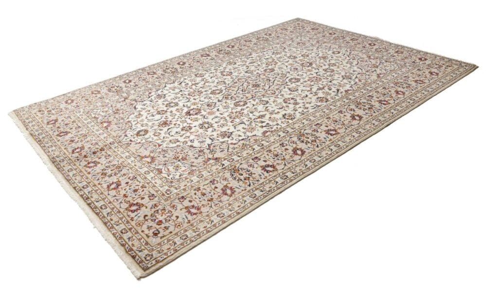 kashan-teppich-203-x-305-cm-schurwolle-florales-muster-handgeknupft-1 Hand-Knotted Wool Kashan Persian Rug, 203 × 305 cm – view 2