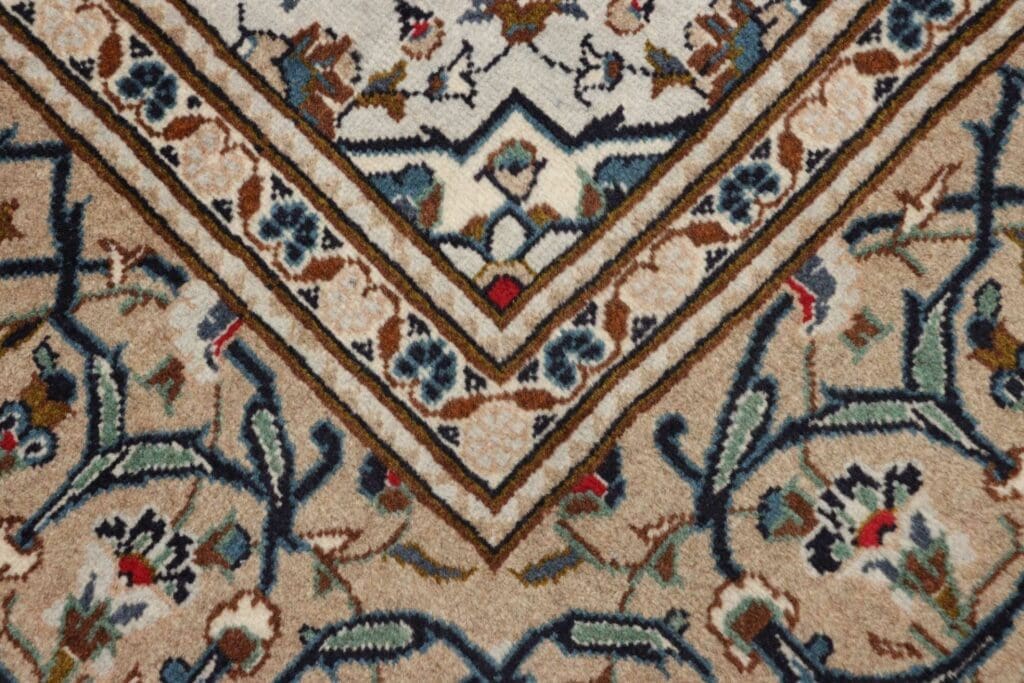 Kashan Persian Rug 200 × 306 cm, Wool, hand-knotted – view 6