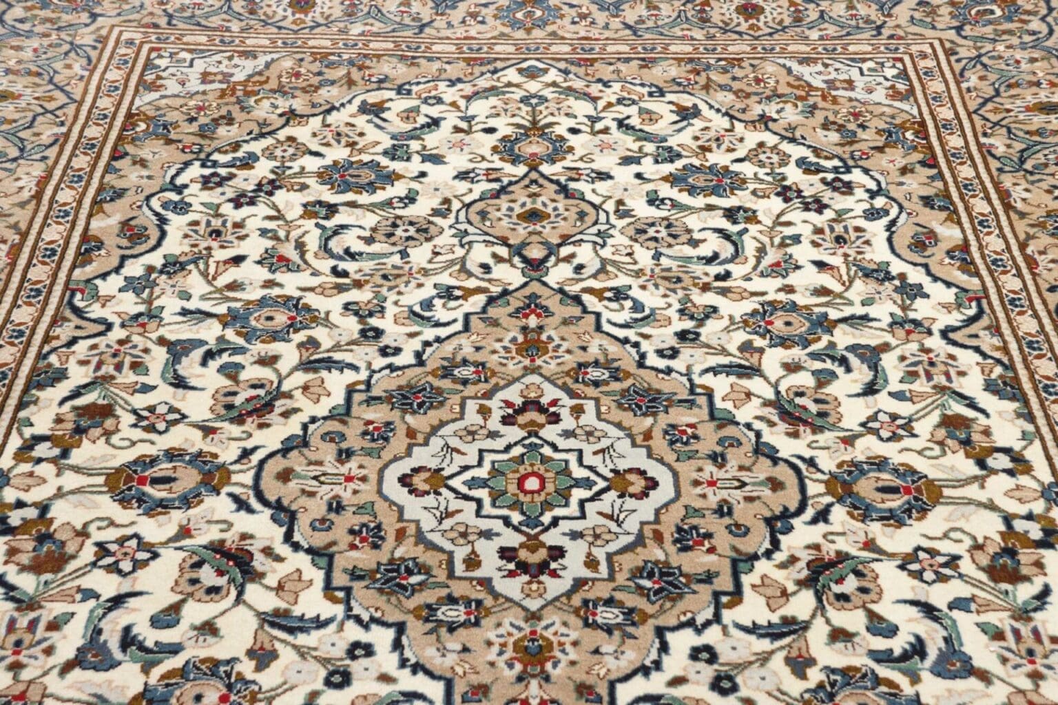 Kashan Persian Rug 200 × 306 cm, Wool, hand-knotted – view 9