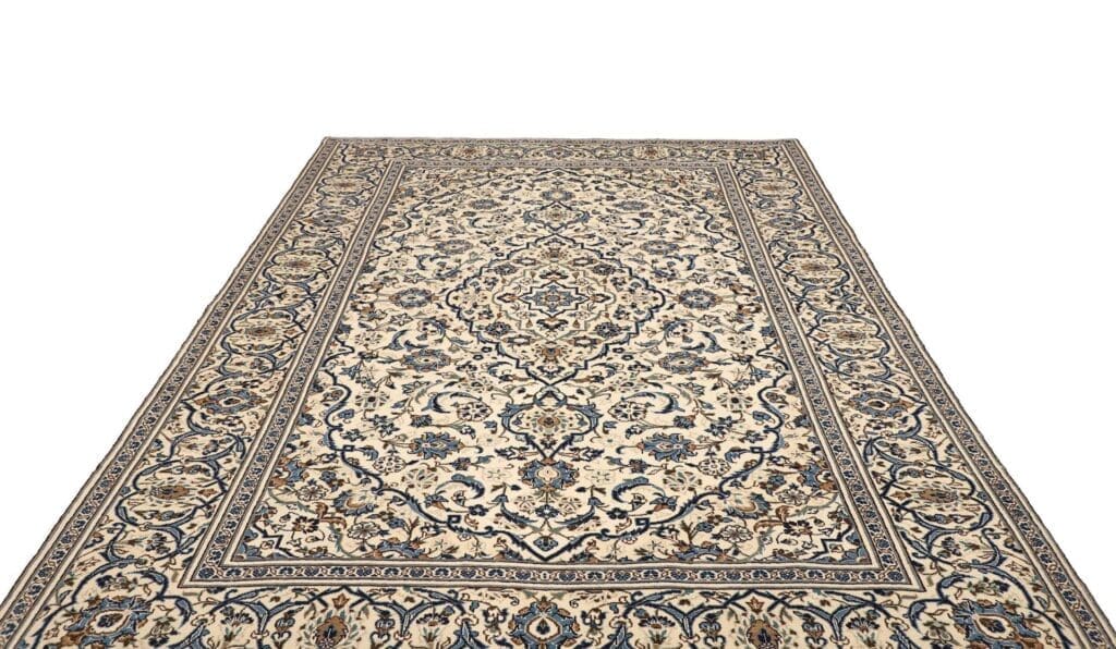 Hand-Knotted Wool Kashan Persian Rug, 203 × 300 cm – view 4