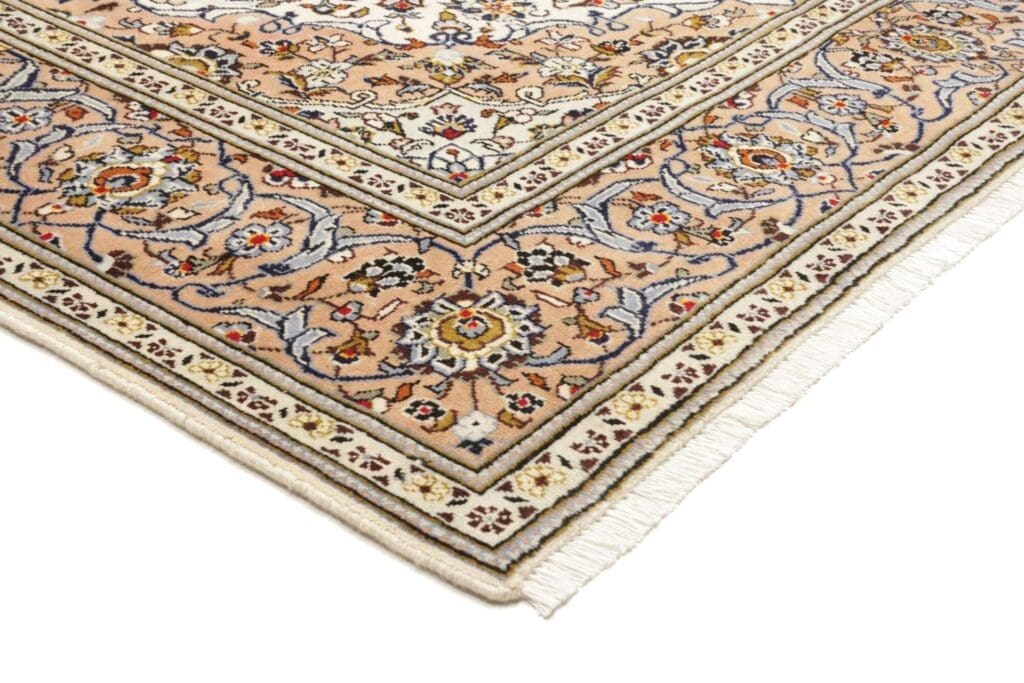 Kashan Persian Rug — hand-knotted, 198 × 315 cm, Wool – view 4