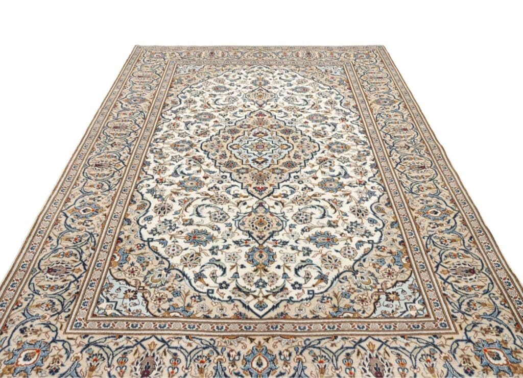 Hand-Knotted Wool Kashan Persian Rug, 203 × 296 cm – view 4