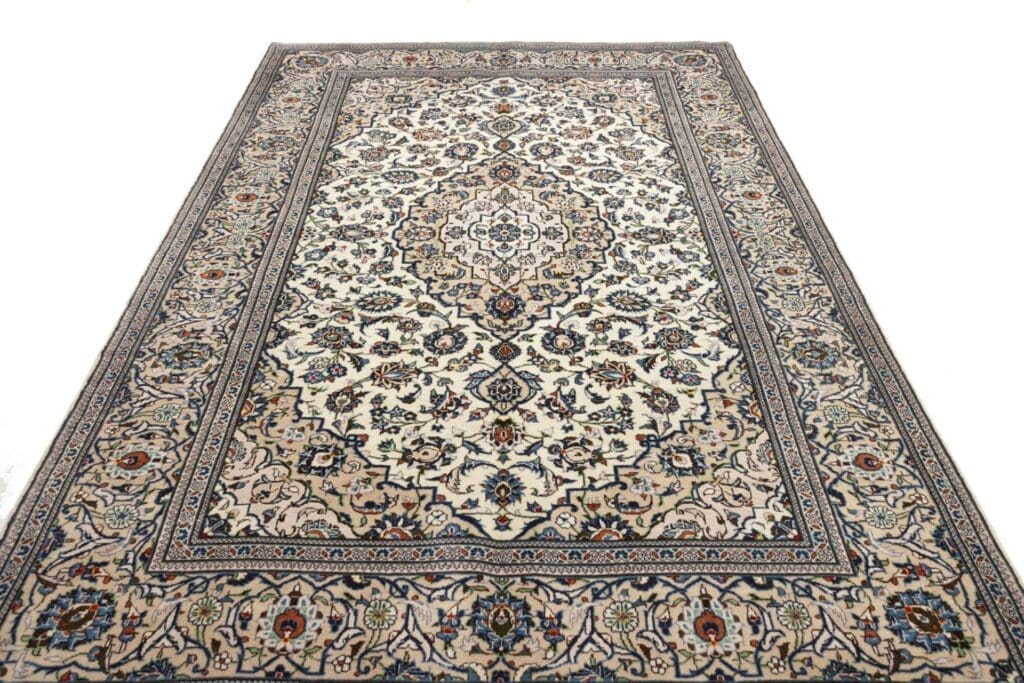 kashan-teppich-199-x-312cm-florale-muster-handgeknupft-perserteppich-3 Kashan Persian Rug 199 × 312 cm, Wool, hand-knotted – view 4