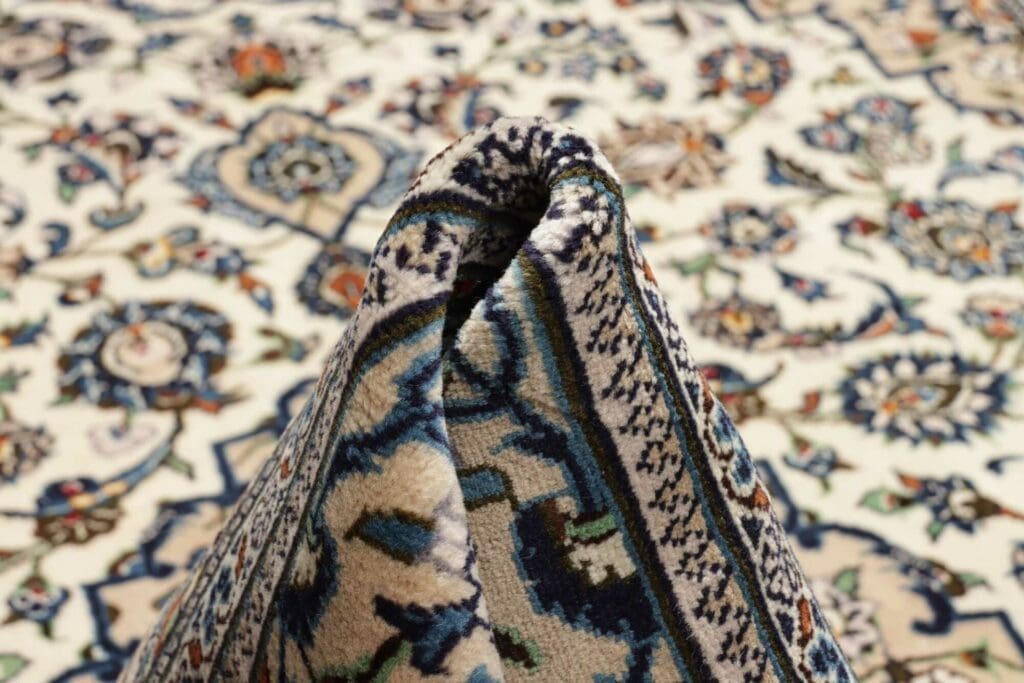 kashan-teppich-199-x-312cm-florale-muster-handgeknupft-perserteppich-9 Kashan Persian Rug 199 × 312 cm, Wool, hand-knotted – view 10