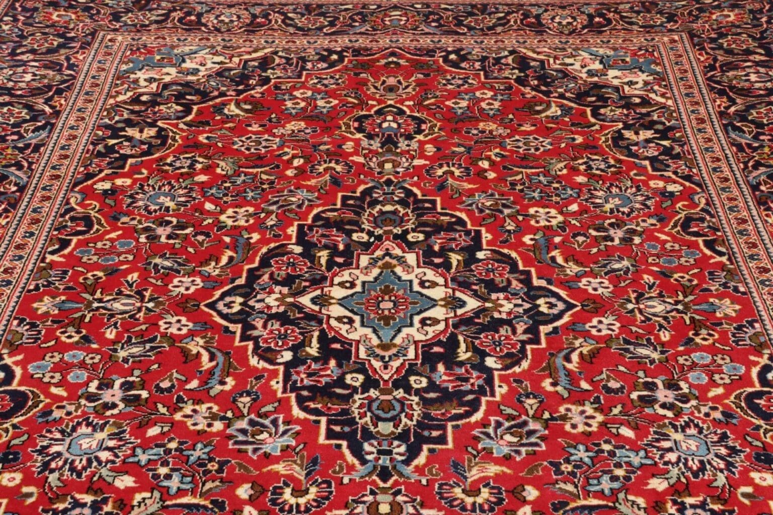 kashan-teppich-211-x-295-cm-schurwolle-handgeknupft-perserteppich-7 Kashan Persian Rug — hand-knotted, 211 × 295 cm, Wool – view 8