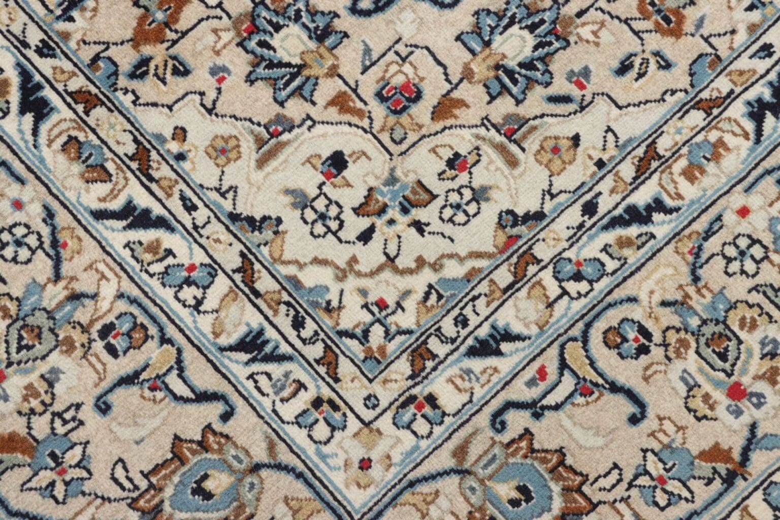 kashan-teppich-200-x-300cm-handgeknupft-aus-schurwolle-perserteppich-15 Kashan Persian Rug — hand-knotted, 200 × 300 cm, Wool – view 6
