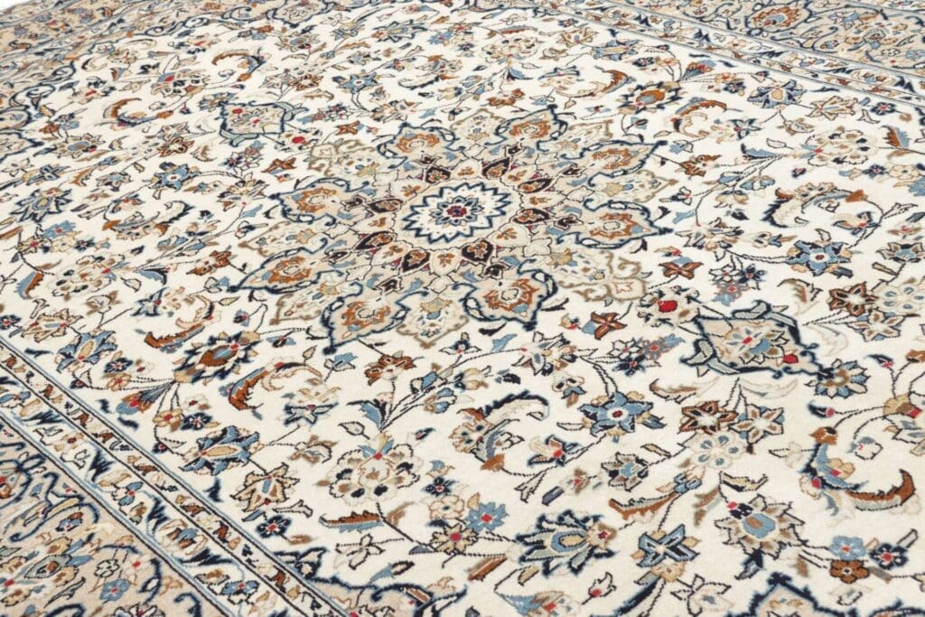 kashan-teppich-200-x-300cm-handgeknupft-aus-schurwolle-perserteppich-17 Kashan Persian Rug — hand-knotted, 200 × 300 cm, Wool – view 8