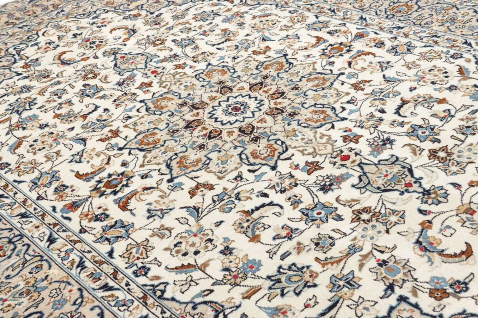 kashan-teppich-200-x-300cm-handgeknupft-aus-schurwolle-perserteppich-17 Kashan Persian Rug — hand-knotted, 200 × 300 cm, Wool – view 8