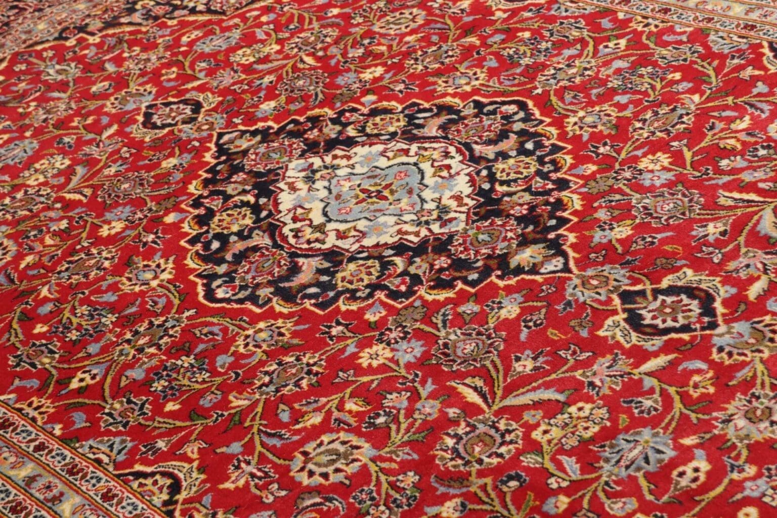 Kashan Persian Rug 206 × 297 cm, Wool, hand-knotted – view 7