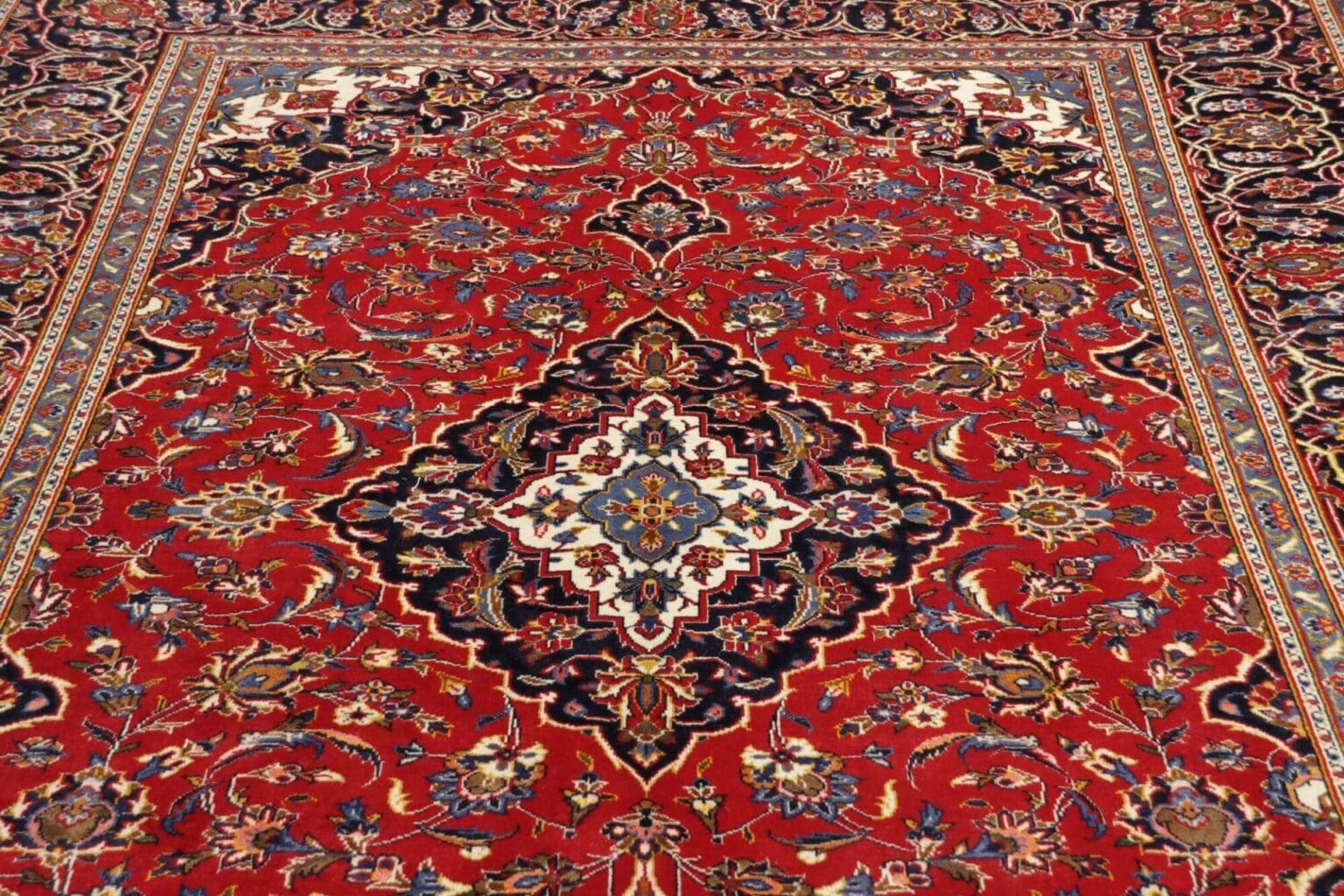 kashan-teppich-206-x-293-cm-handgeknupft-perserteppich-8 Kashan Persian Rug — hand-knotted, 206 × 293 cm, Wool – view 9