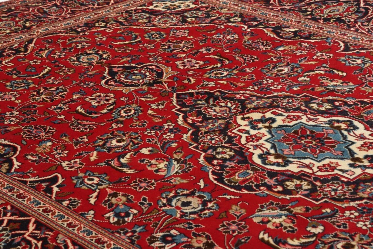 Kashan Persian Rug 199 × 303 cm, Wool, hand-knotted – view 8