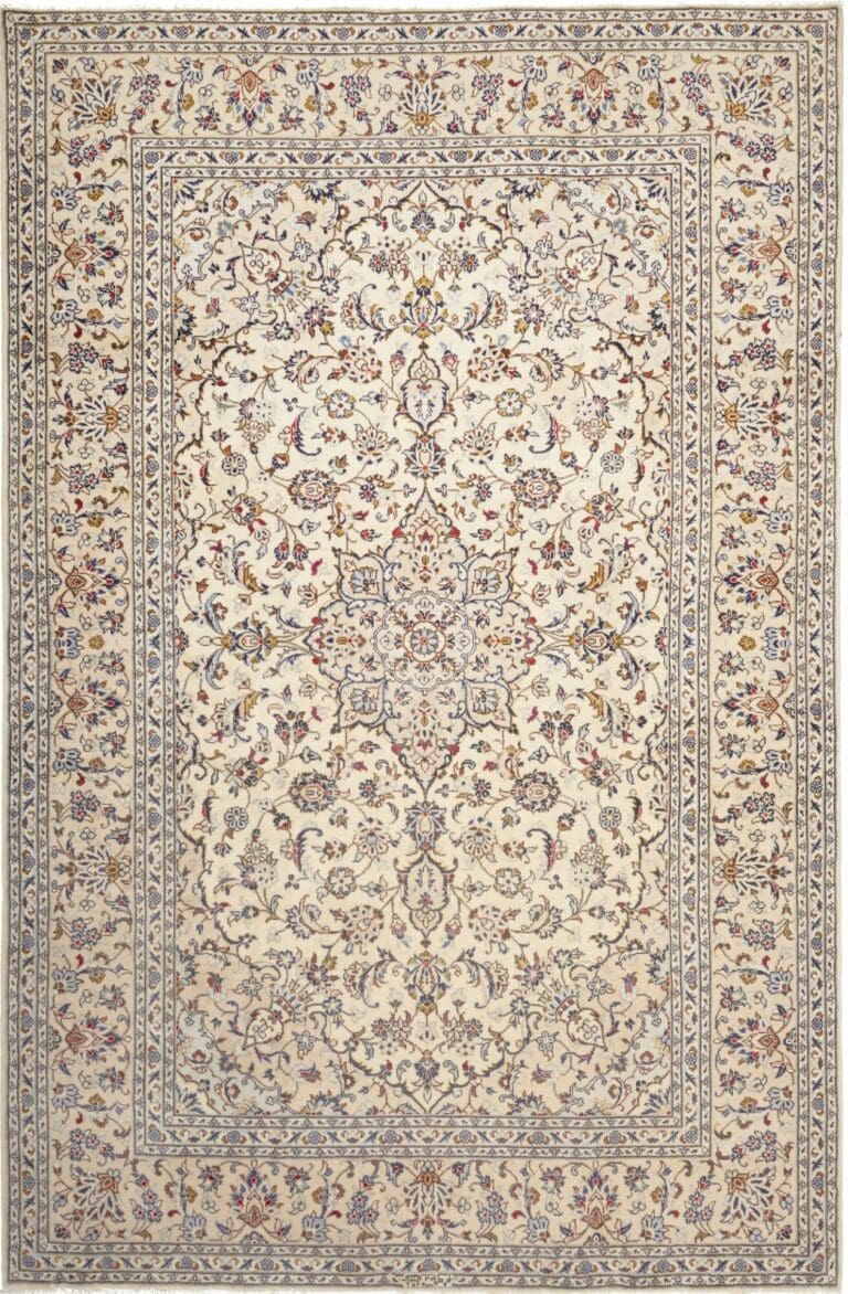 Kashan Persian Rug 197 × 300 cm, Wool, hand-knotted