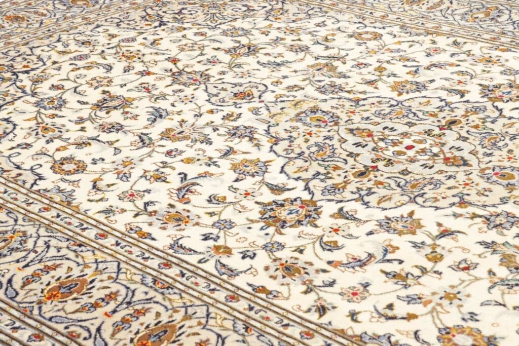 kashan-teppich-200-x-315-cm-florale-muster-handgeknupft-perserteppich-6 Kashan Persian Rug 200 × 315 cm, Wool, hand-knotted – view 7
