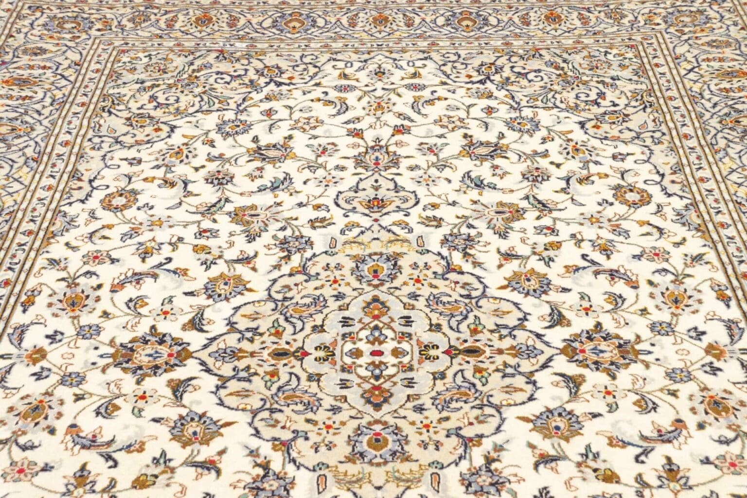 kashan-teppich-200-x-315-cm-florale-muster-handgeknupft-perserteppich-7 Kashan Persian Rug 200 × 315 cm, Wool, hand-knotted – view 8
