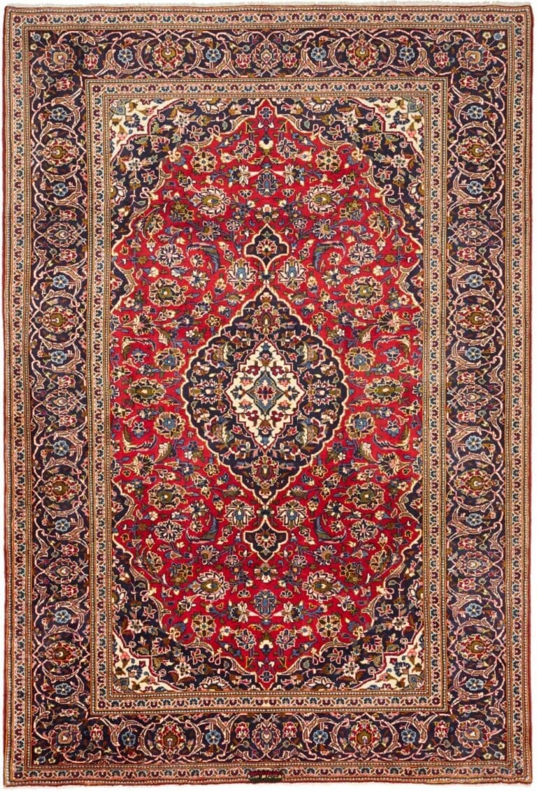 Hand-Knotted Wool Kashan Persian Rug, 208 × 304 cm