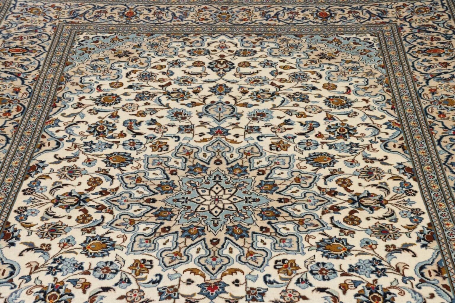 kashan-teppich-200-x-308-cm-handgeknupft-perserteppich-7 Kashan Persian Rug 200 × 308 cm, Wool, hand-knotted – view 8