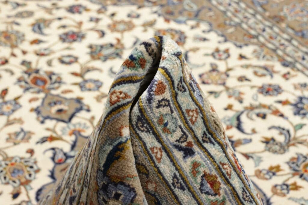 kashan-teppich-206-x-310cm-strapazierfahig-handgeknupft-perserteppich-9 Kashan Persian Rug 206 × 310 cm, Wool, hand-knotted – view 10