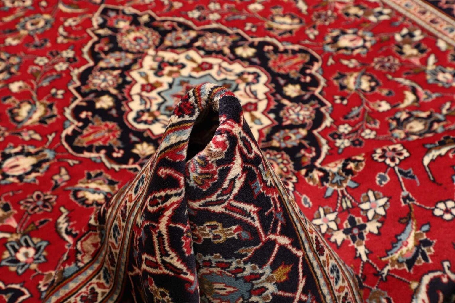 Kashan Persian Rug 195 × 295 cm, Wool, hand-knotted – view 9