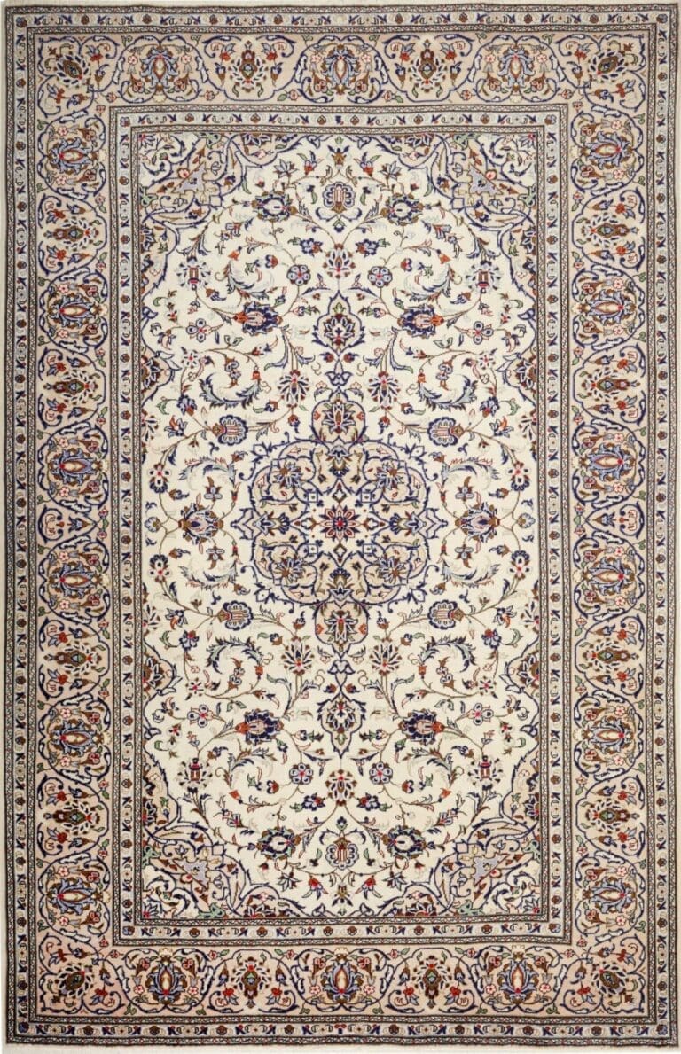 Kashan Persian Rug 206 × 315 cm, Wool, hand-knotted