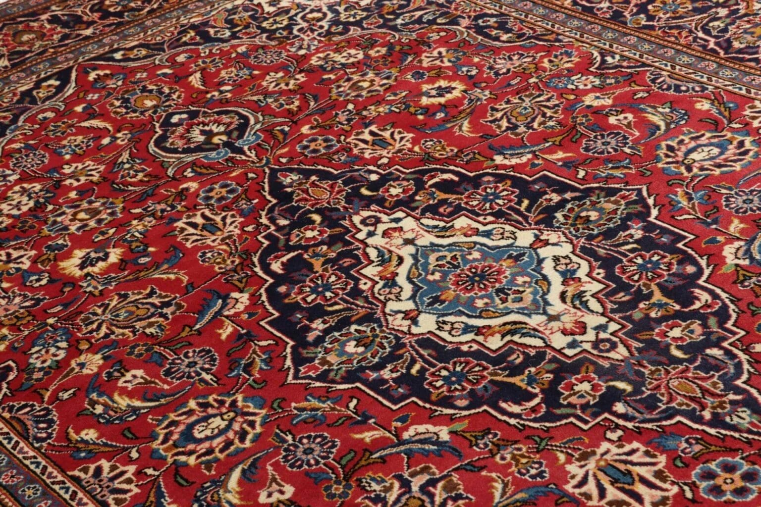 kashan-teppich-199-x-313cm-handgeknupft-perserteppich-7 Kashan Persian Rug 199 × 313 cm, Wool, hand-knotted – view 8