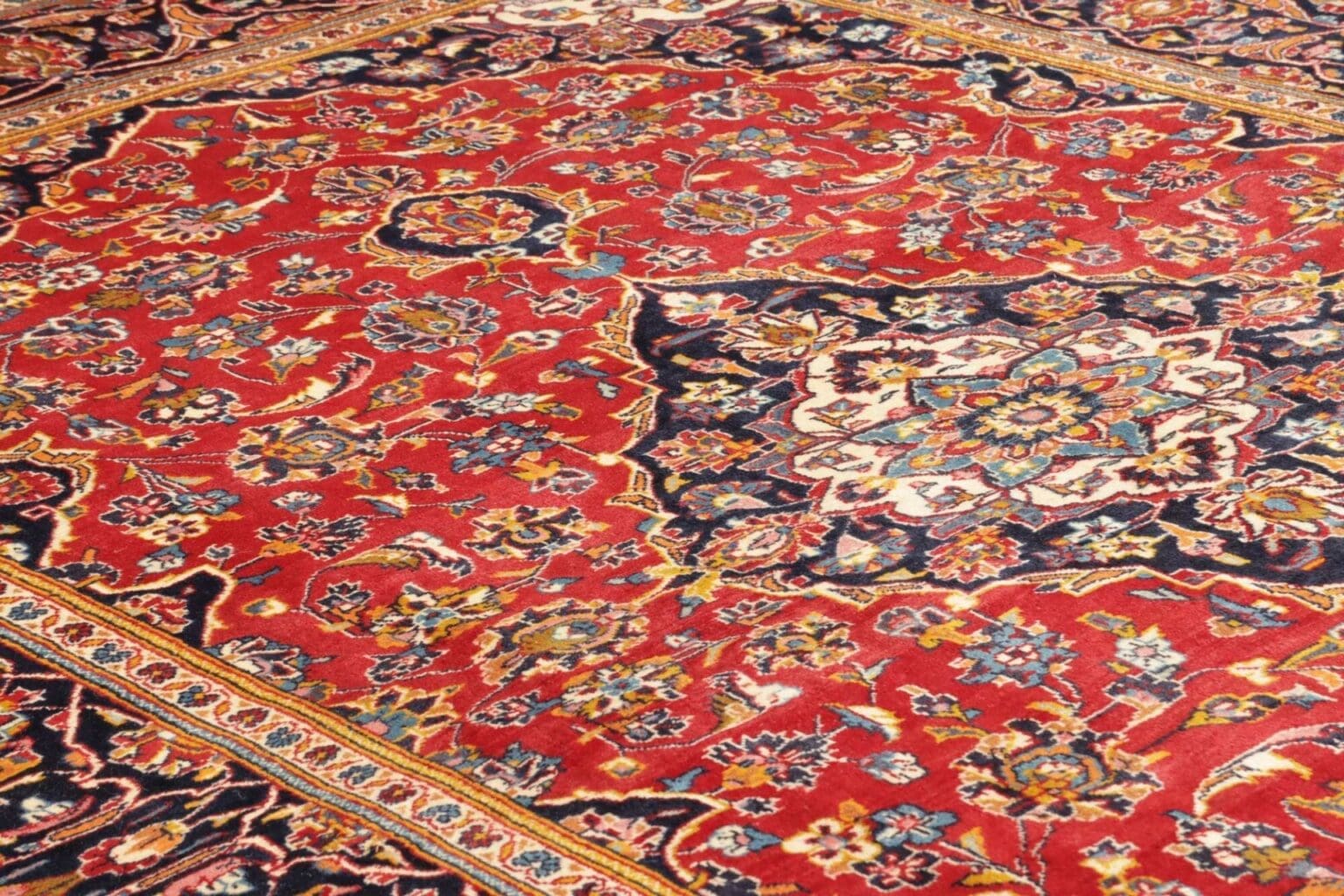 kashan-teppich-200-x-300cm-handgeknupft-perserteppich-6 Hand-Knotted Wool Kashan Persian Rug, 200 × 300 cm – view 7