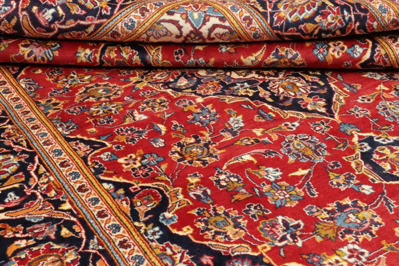 kashan-teppich-200-x-300cm-handgeknupft-perserteppich-9 Hand-Knotted Wool Kashan Persian Rug, 200 × 300 cm – view 10