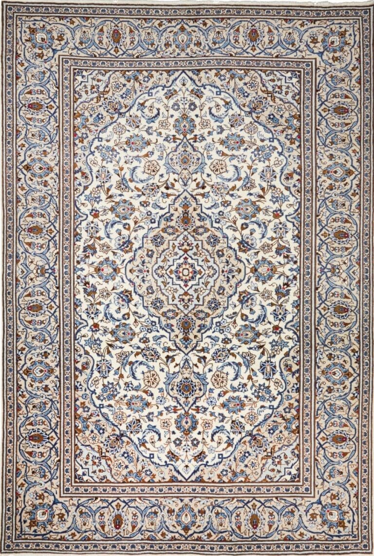 Kashan Persian Rug 199 × 293 cm, Wool, hand-knotted
