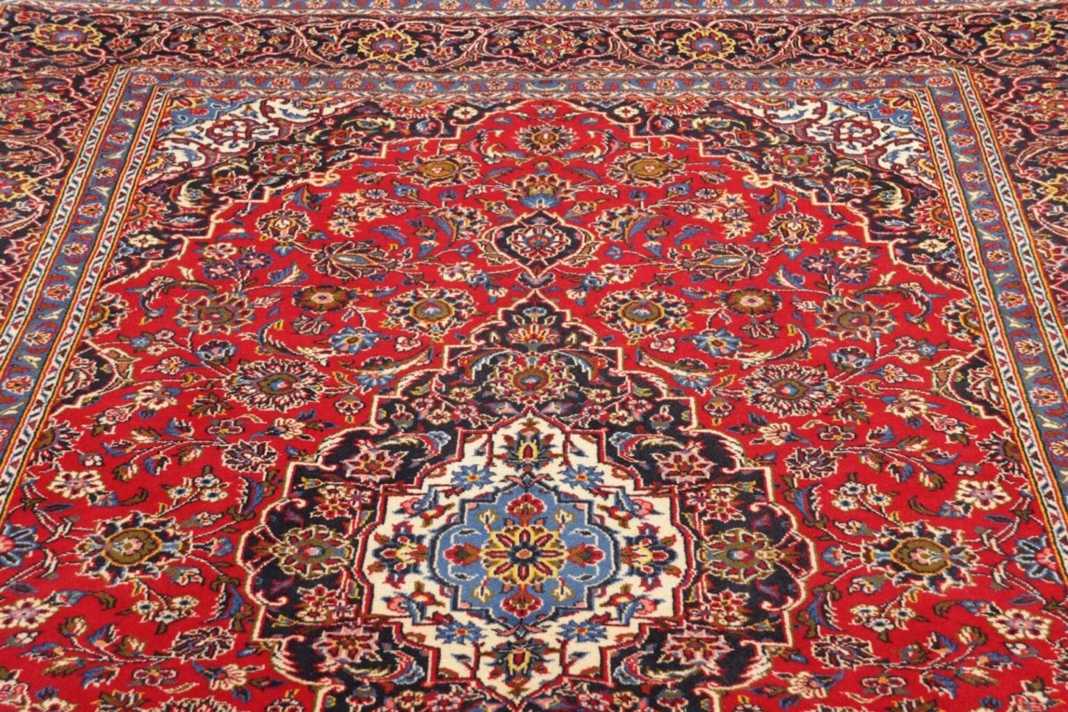 Kashan Persian Rug 201 × 298 cm, Wool, hand-knotted – view 9